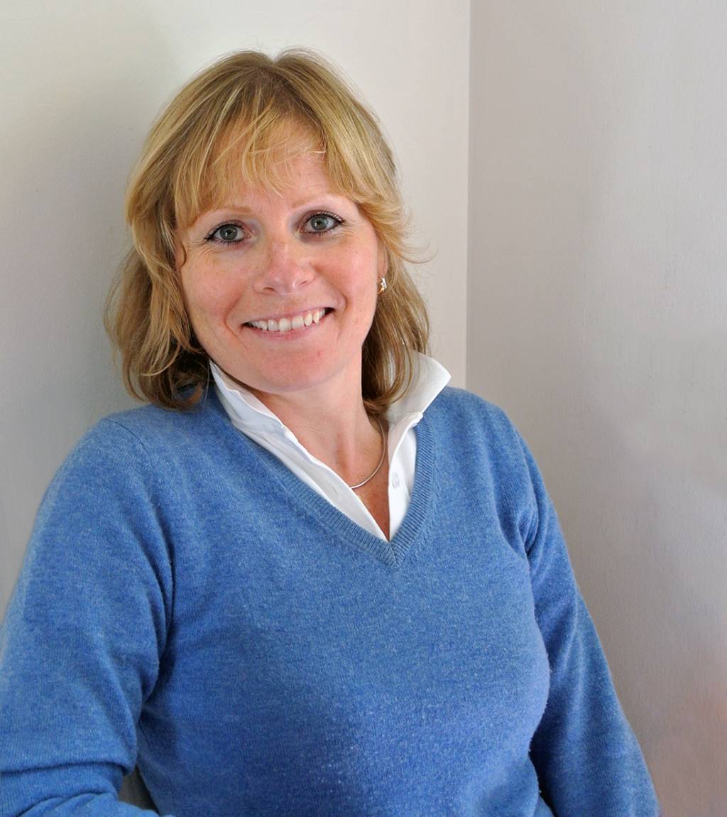 About Elisabeth Manning Elisabeth Manning